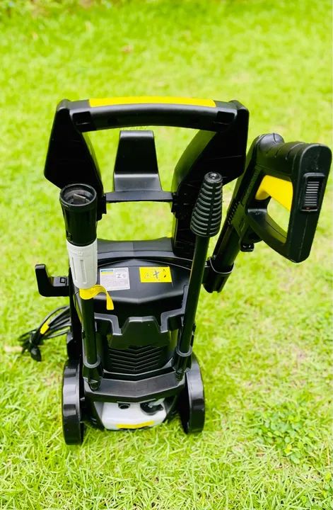 Lavadora de Alta Pressão - Limpeza Potente e Eficaz