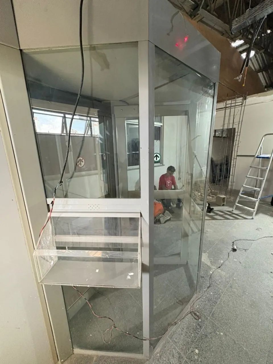 Porta Giratória com Detector de Metais  - Foto 2