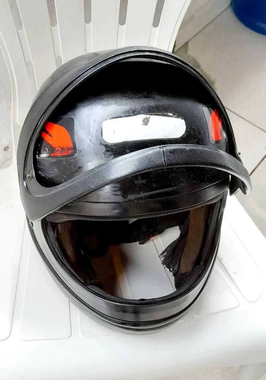 Capacete quebra galho R$20,00