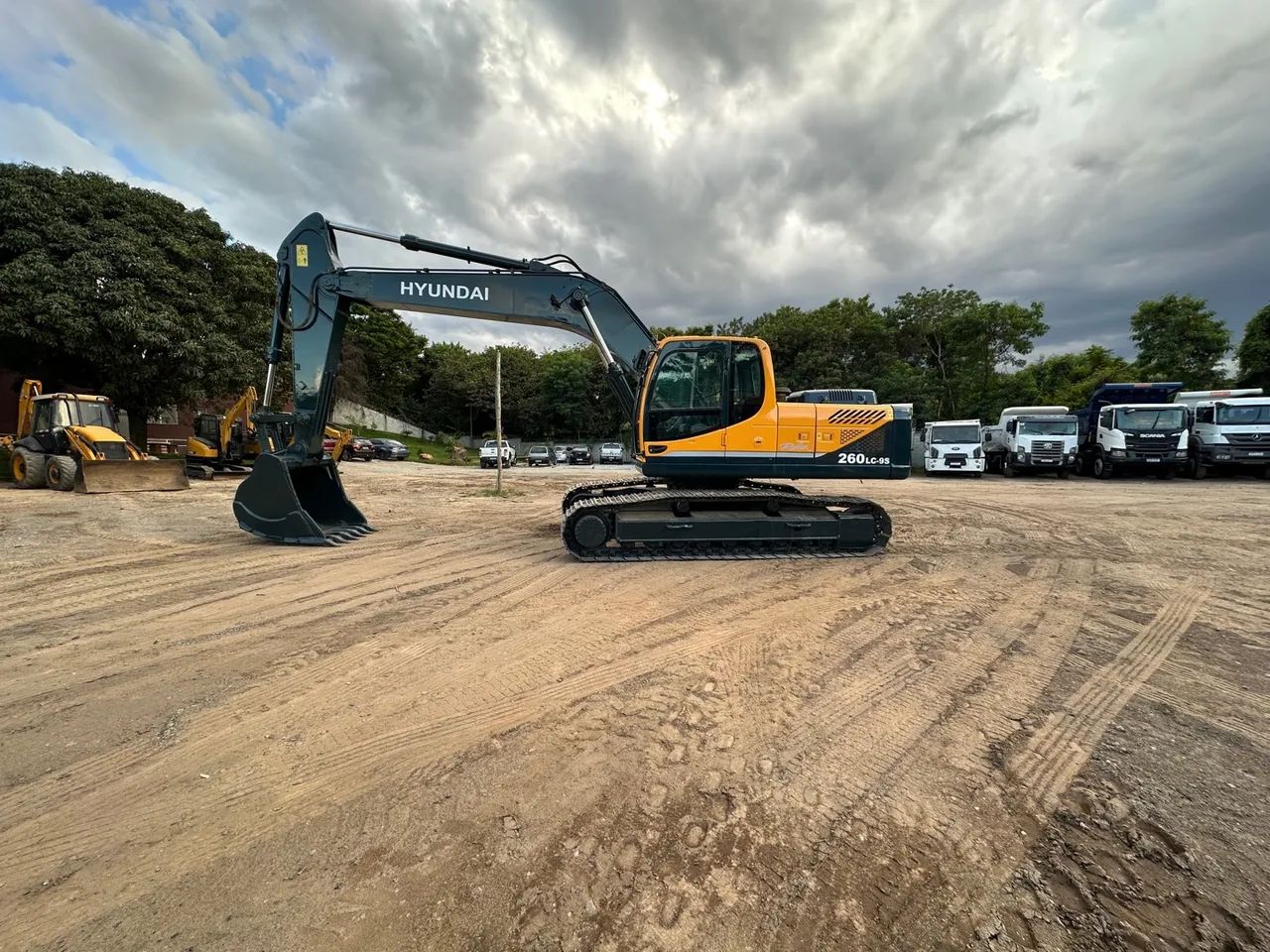 Escavadeira Hyundai 260LC-9S 2019 