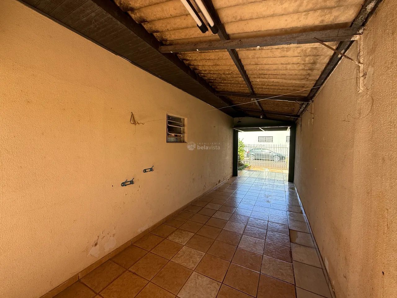 IMÓVEL PARA FINS COMERCIAIS/RESIDENCIAIS À VENDA NA REGIÃO CENTRAL DE APUCARANA. - Foto 14