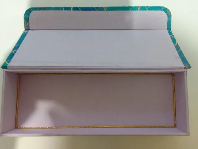 Caixa decorada com pés  - Foto 4