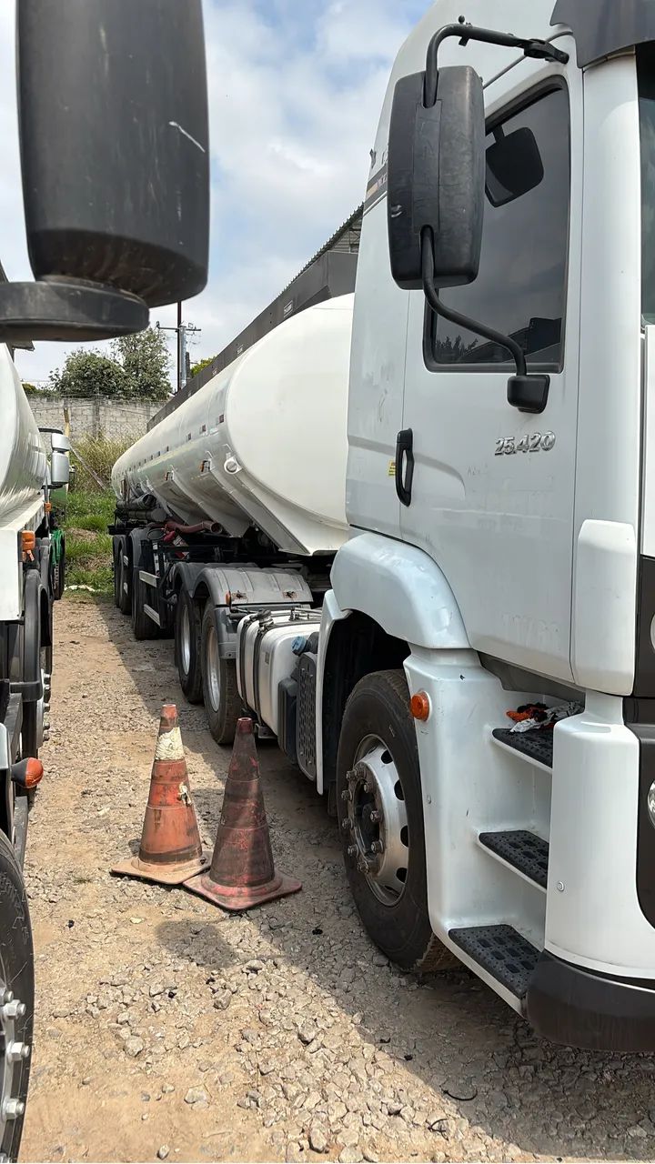 Carreta tanque aço carbono 35000 litros  - Foto 4