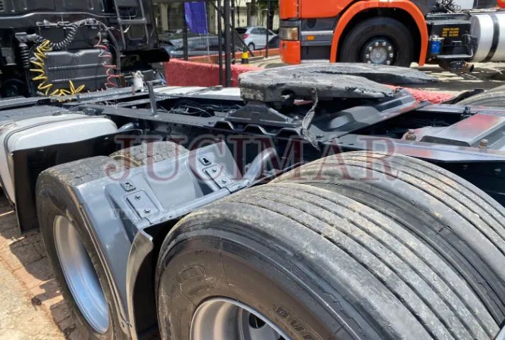 IVECO STRALIS 410 6X2 TETO ALTO 2013 - Foto 13