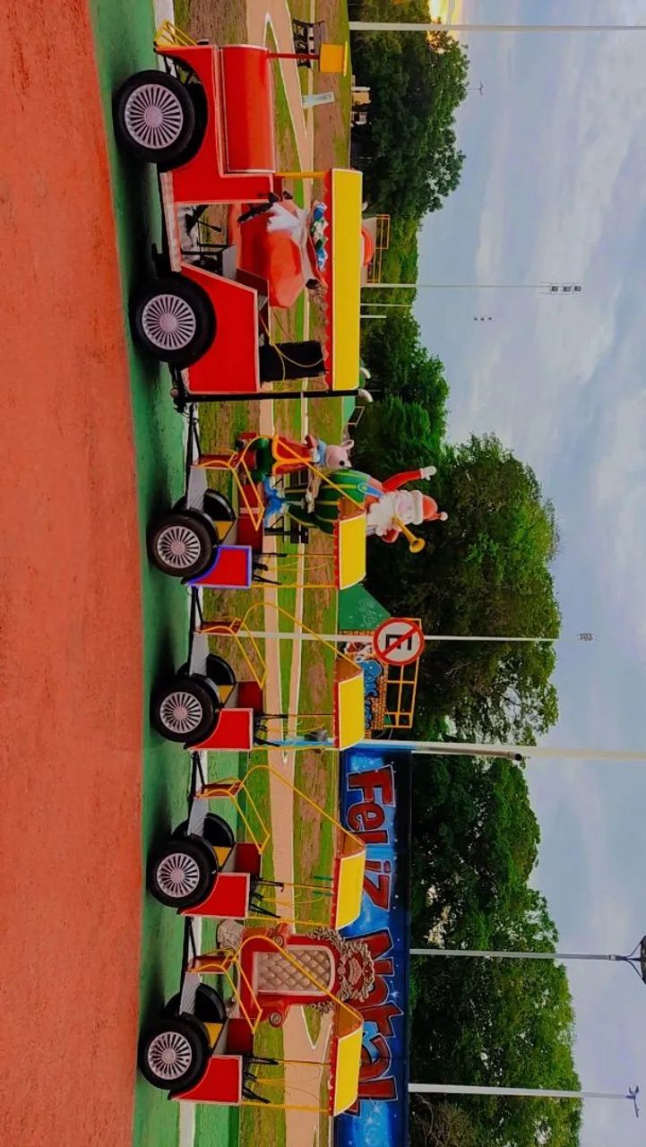 Trenzinho da alegria 