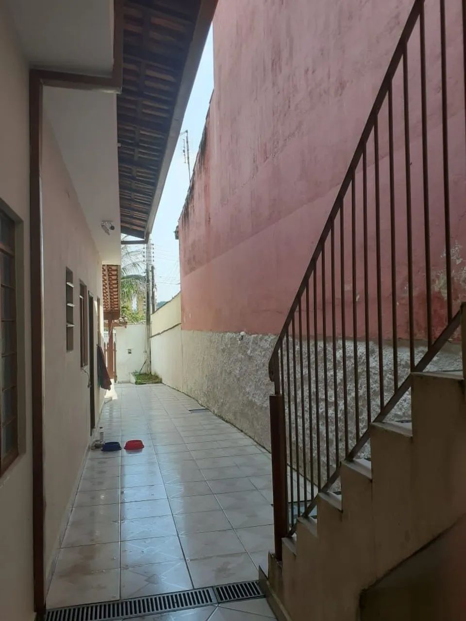 Casa com duas suites a 800 metros da praia Martim de Sá - Foto 11