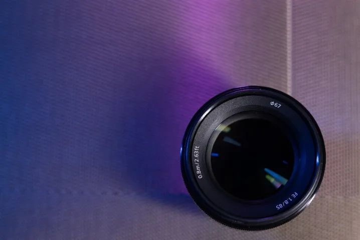 Sony Sel85f18 lente fe 85mm f1.8 - Foto 2