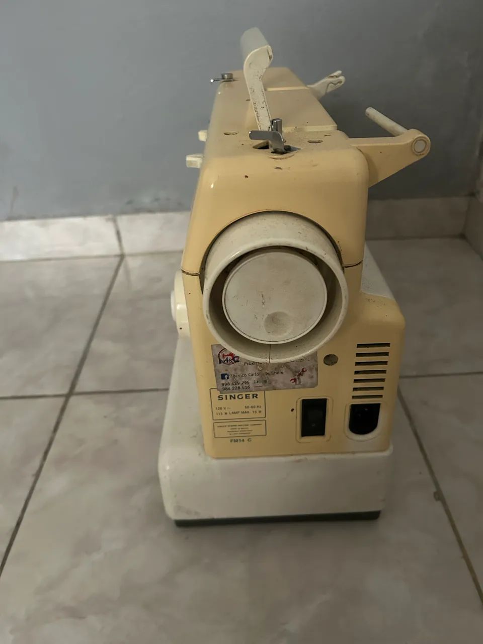 Maquina de costura 