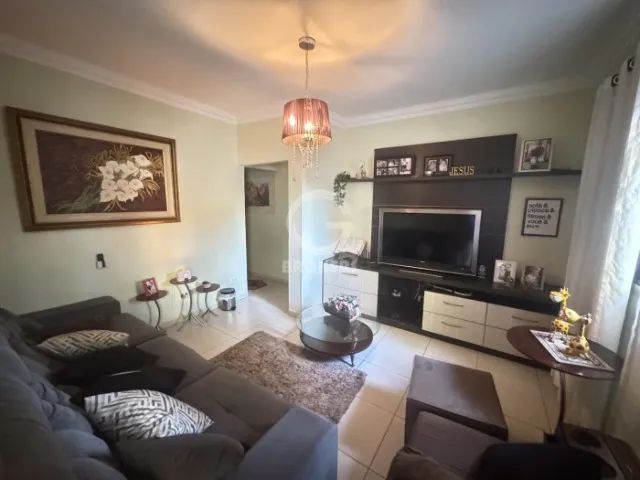 Foto - Londrina - Parque Residencial Joaquim Toledo Piza