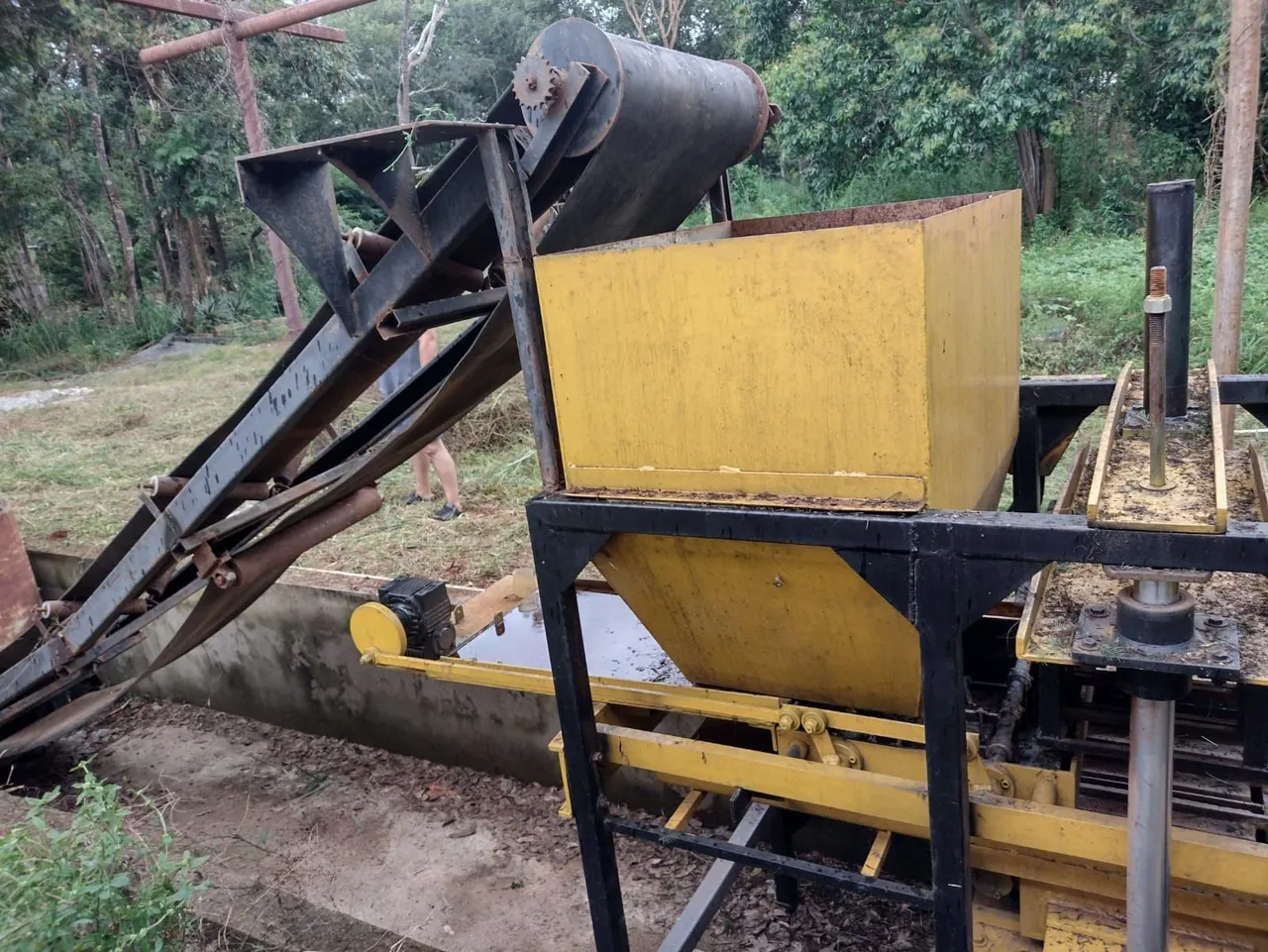 Máquina para Construção - Equipamento Industrial