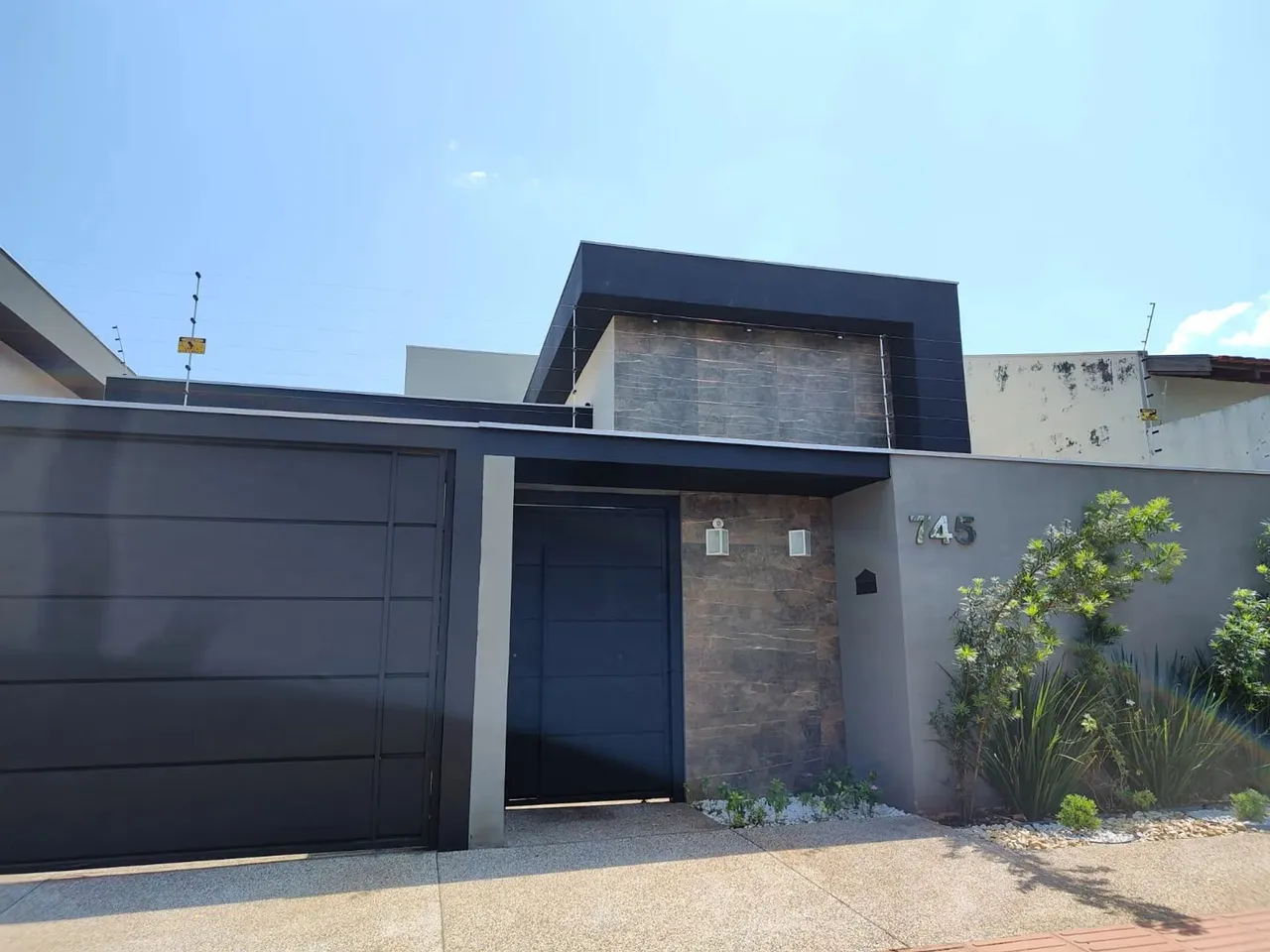 CÓD. 469 VENDA CASA ALTO PADRÃO NO BAIRRO VILAS BOAS CAMPO GRANDE/MS