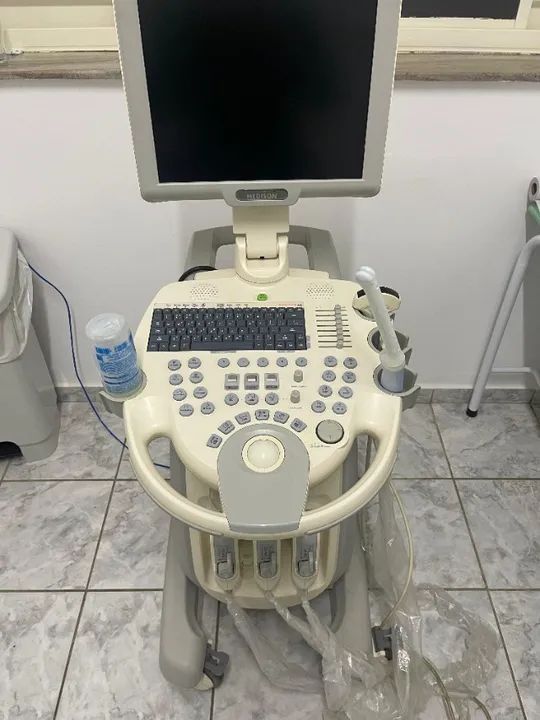 US X6 - Medison Ultrassom