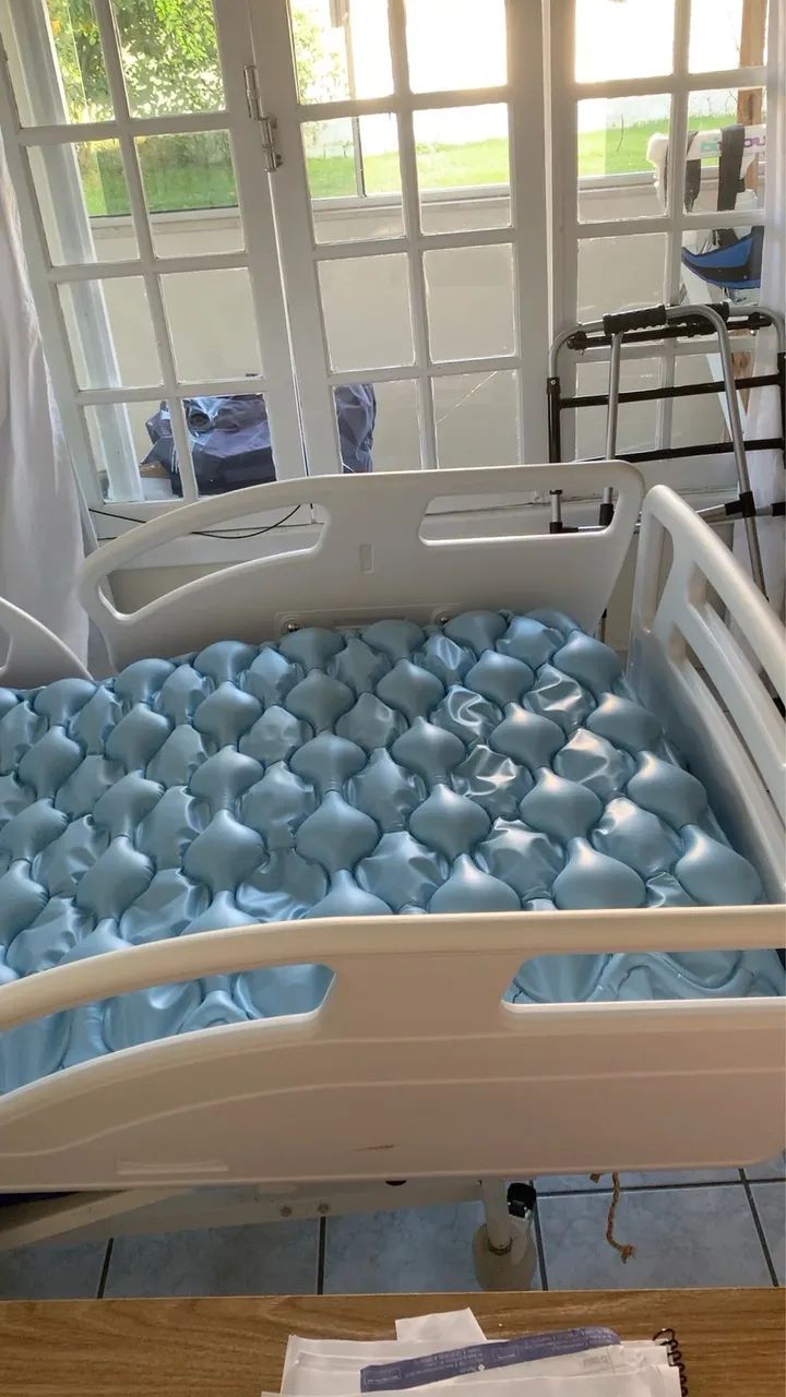 Cama hospitalar motorizada - Foto 2