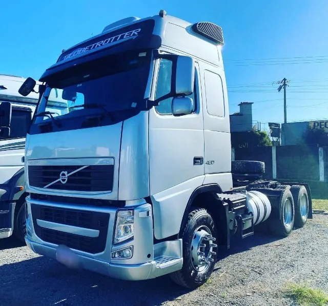 Volvo Fh 460 Globetrotter 6x4 ano 2013
