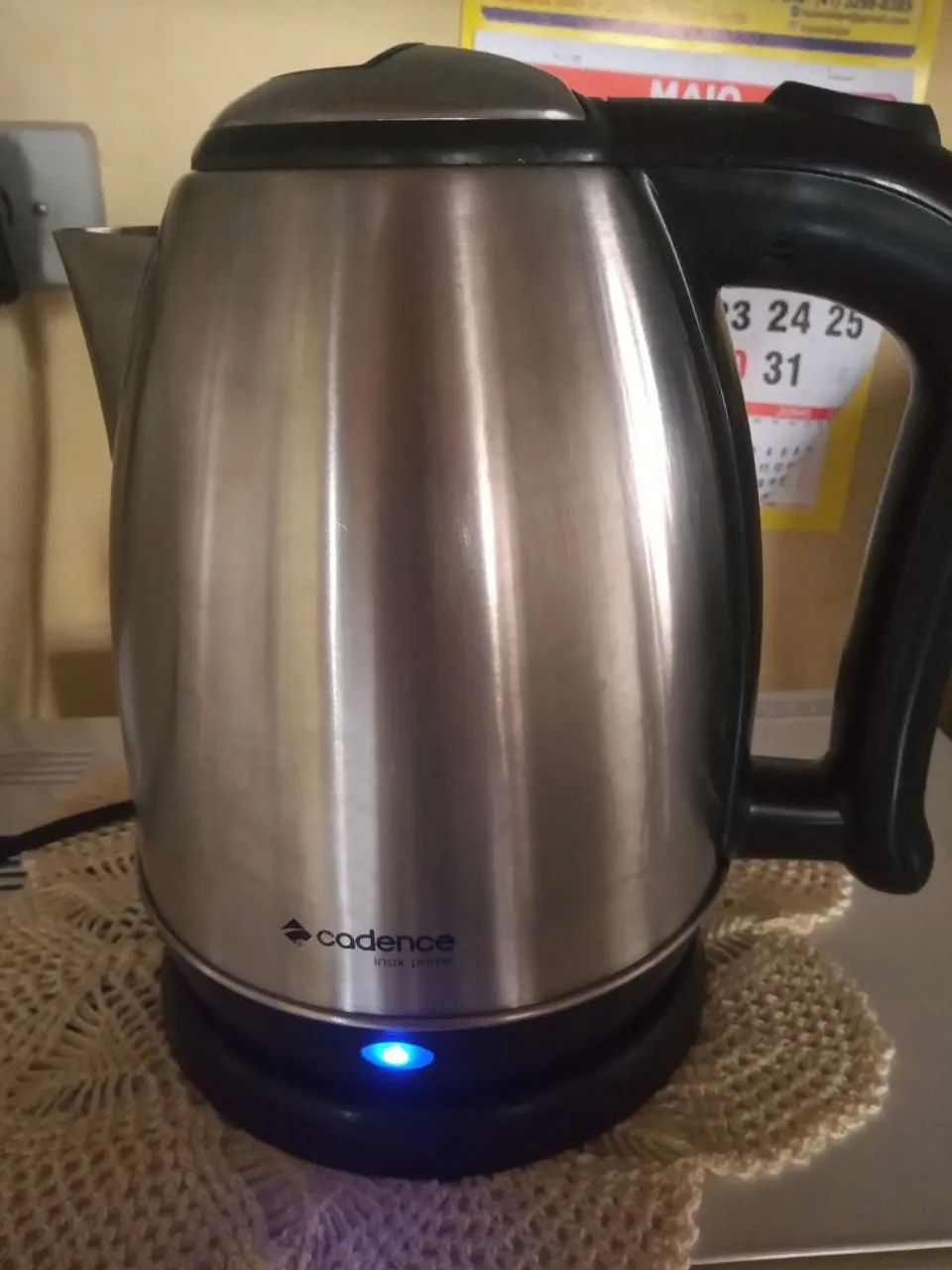 Jarra elétrica inox cadence