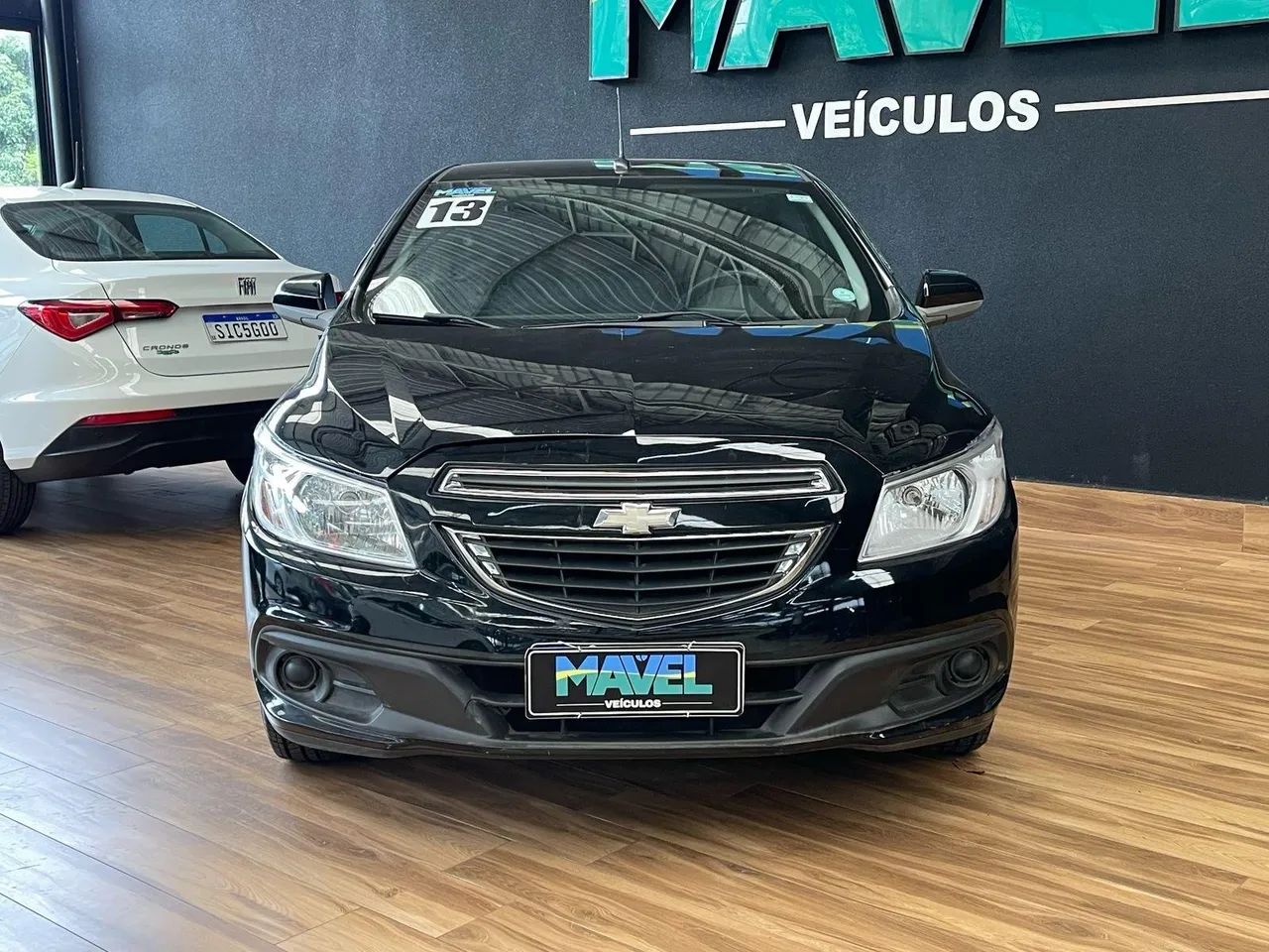 ONIX 1.0 MT LT PRETA 2012/2013 - Foto 2