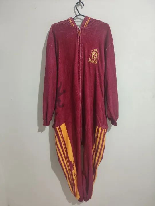 Macacão de Plush Gryffindor - Harry Potter - Foto 4