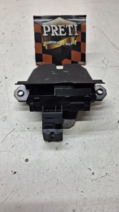Fechadura Tampa Traseira Volvo V40 T4 2.0 2018 / 2019  - Foto 3