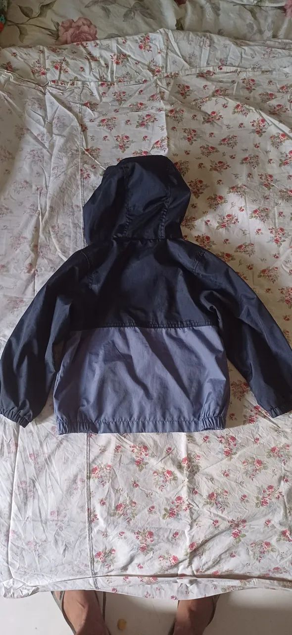 Jaqueta corta vento azul  Carter's - Foto 2