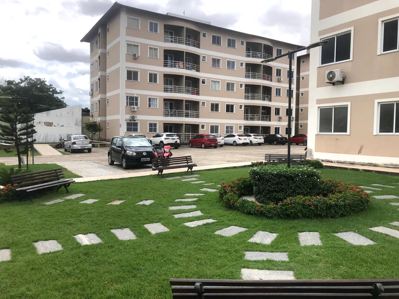 Apartamento com piscina para aluguel tem 54 m2 com 2 quartos Bairro Planalto Ayrton Senna