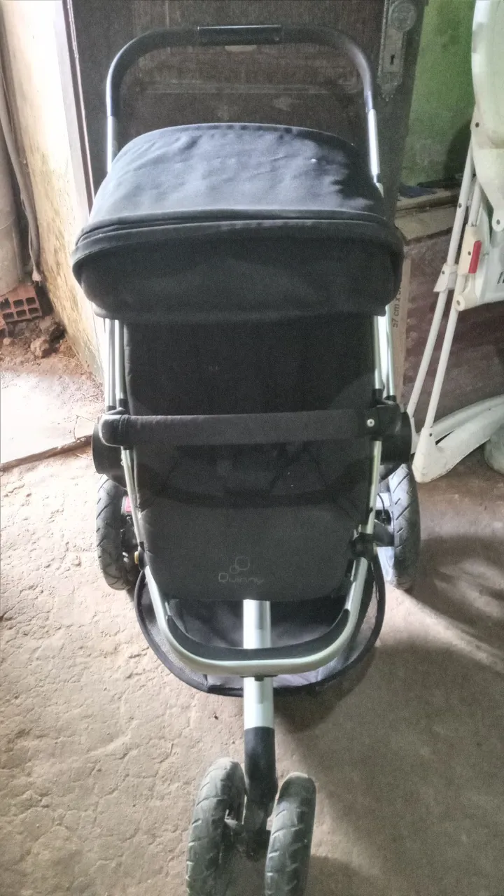 Carrinho de Bebê Quinny