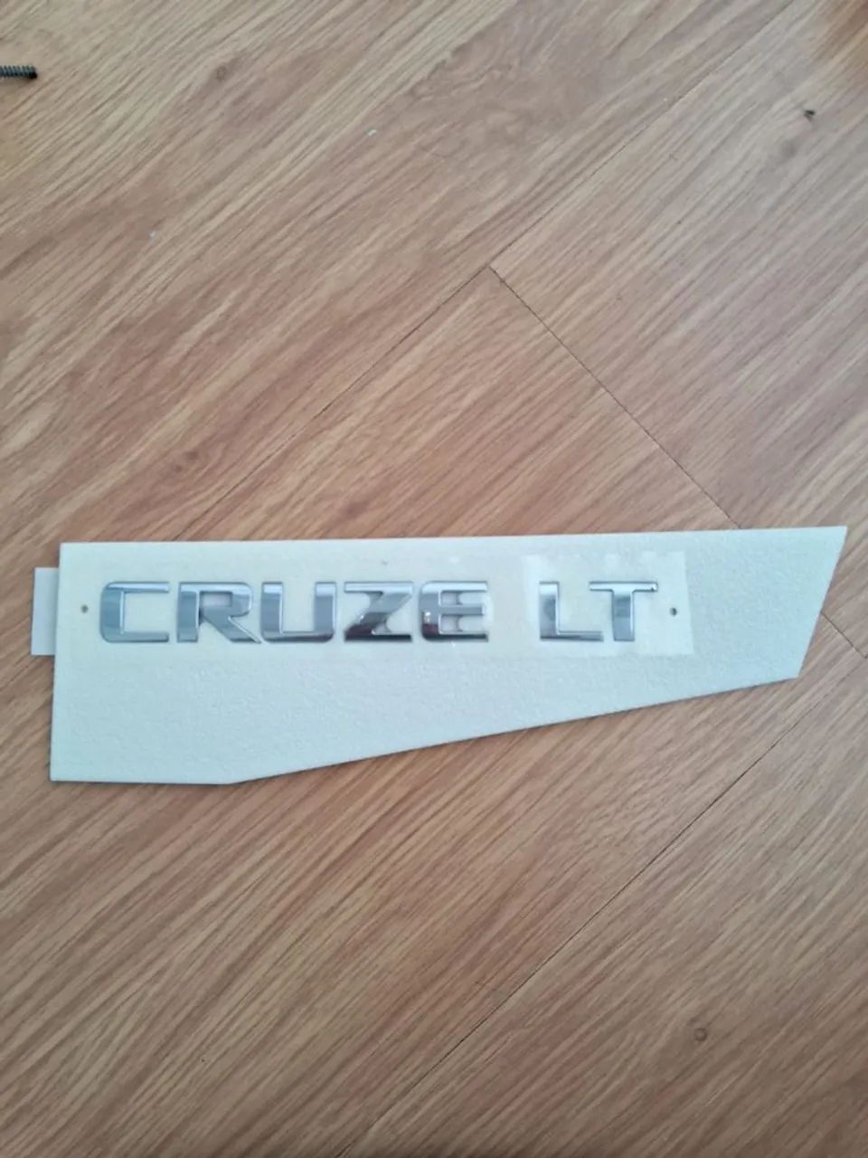 Emblema Cruze Lt Da Tampa Traseira<br>420$ - Foto 3