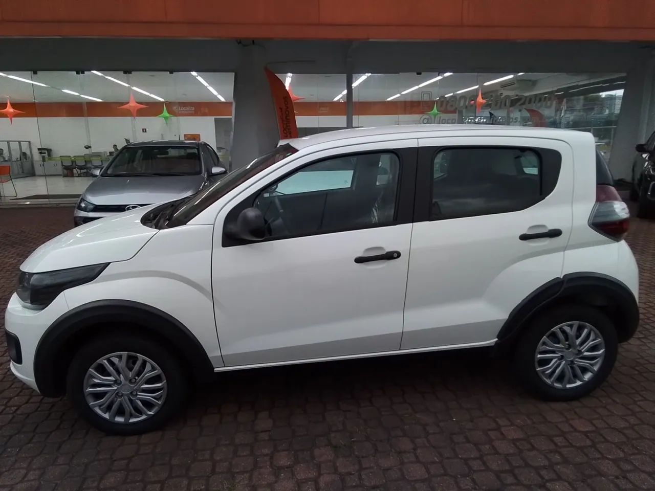 Fiat Mobi 2023 1.0 evo flex like. manual - Foto 5