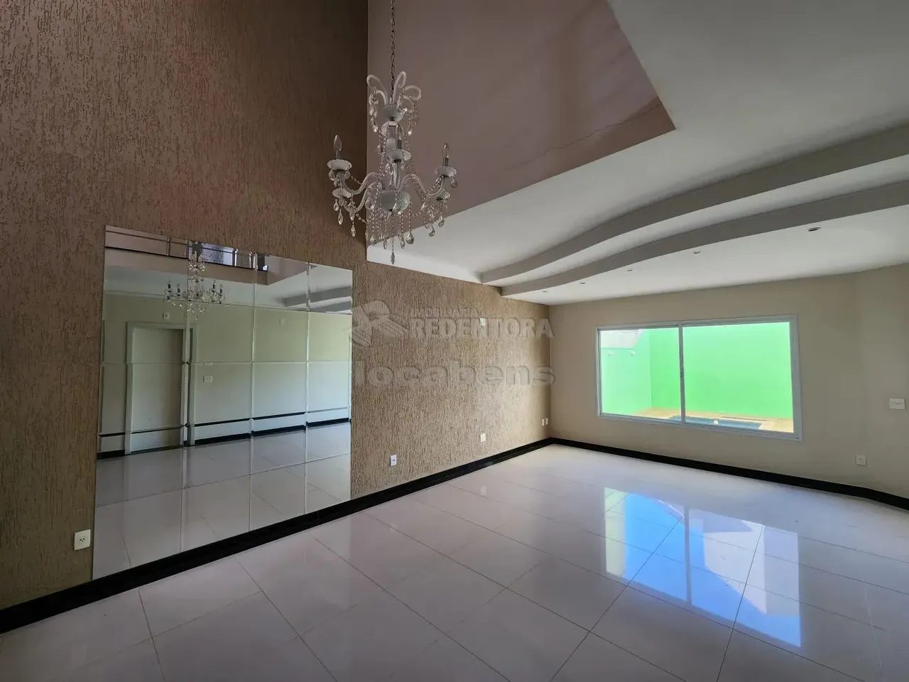 Casa em condomínio com 03 dormitórios no Condominio Village Damha Mirassol I.