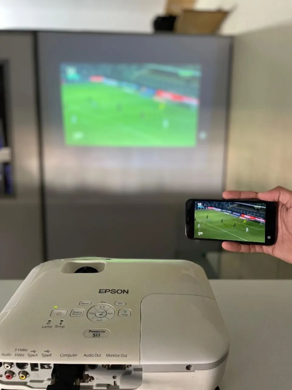 Projetor Epson PowerLite S11 | 2600 Lumens | Lâmpada Nova + Garantia! - Foto 4