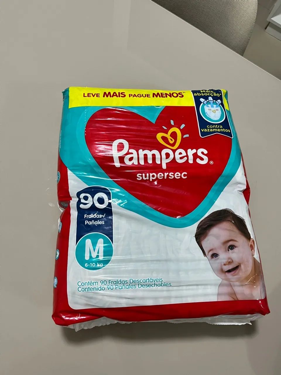 Fraldas Pampers Supersec Tamanho M - 90 unidades
