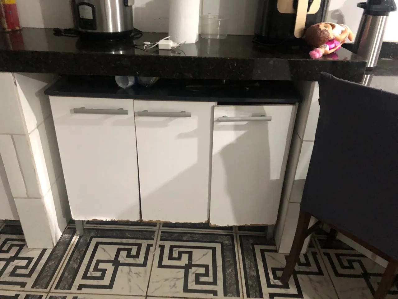 Armário de cozinha branco