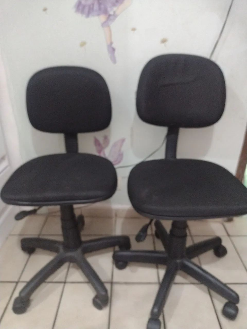 Cadeira de Escritório giratória  - Foto 3