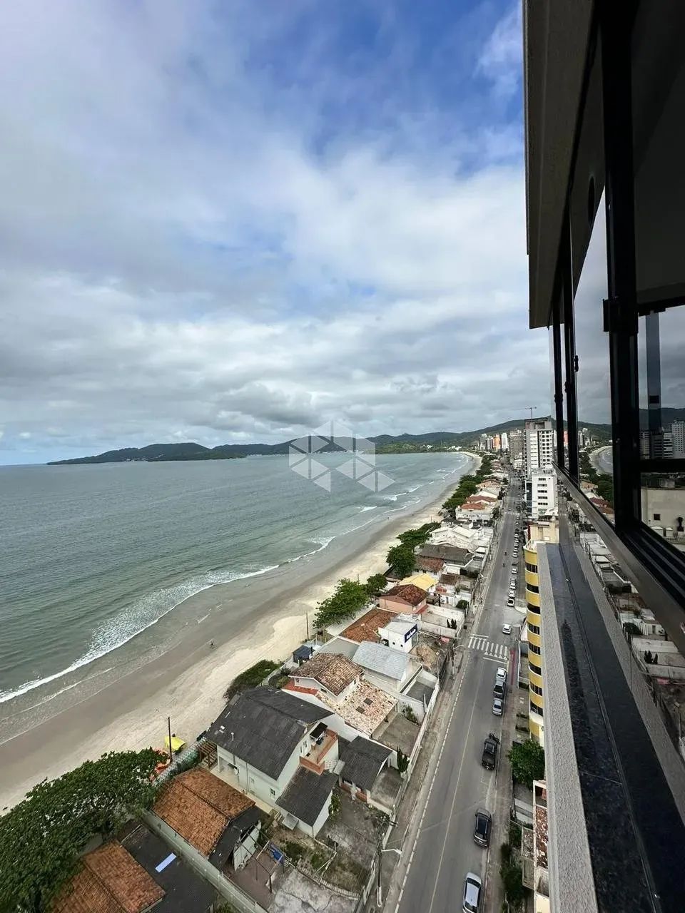 APARTAMENTO COM 3 SUÍTES FRENTE MAR NO PEREQUÊ EM PORTO BELO - Foto 3