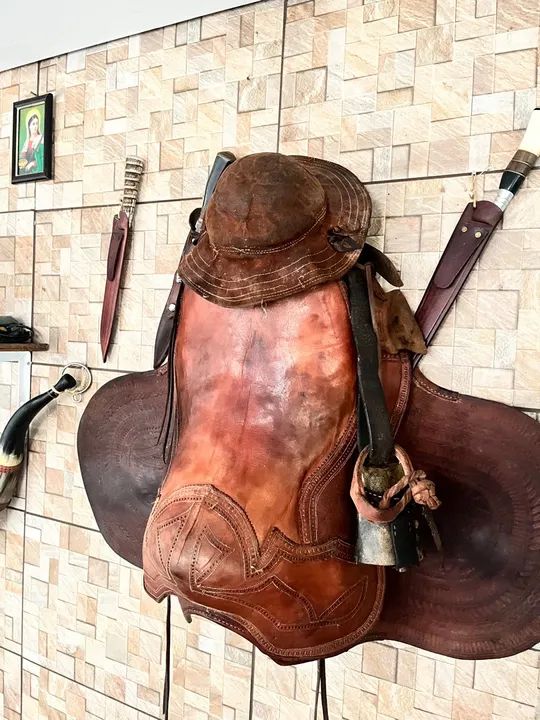 Sela de Couro Legítima - Artesanal - Foto 3
