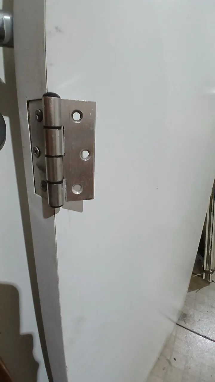 Folha de Porta Madeira Maciça Acabamento Fórmica 81,5 x 2,65 - Foto 4