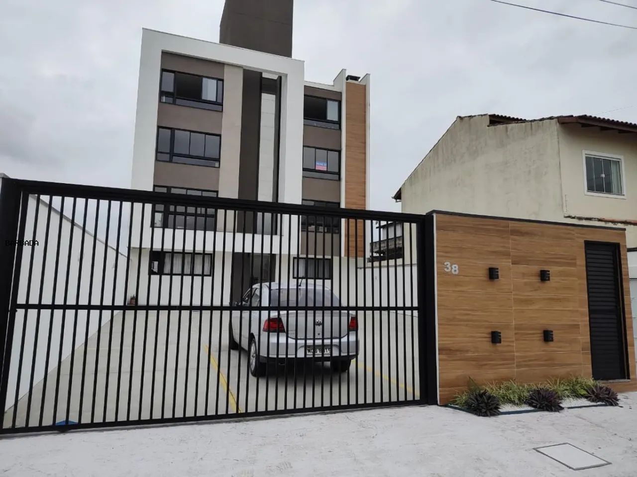 Apartamento para Locação em Camboriú, Centro, 2 dormitórios, 1 suíte, 2 banheiros, 1 va