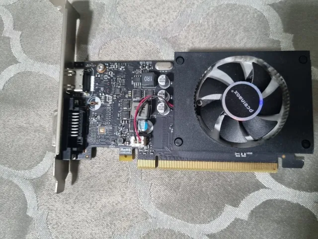 Placa de vídeo GT1030 4GB GDDR5 - seminova, perfeita!