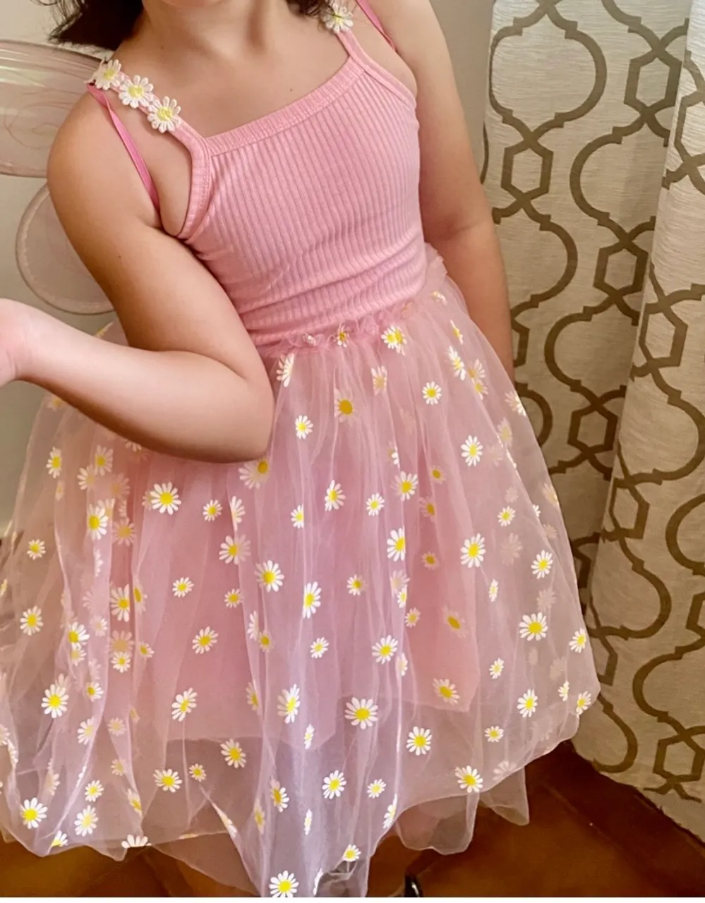 Vestido Infantil de Festa com Detalhes de Margaridas