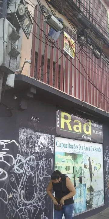 Graça Sanches Aluga Valor R$-2.000,00 Apto de 2/4