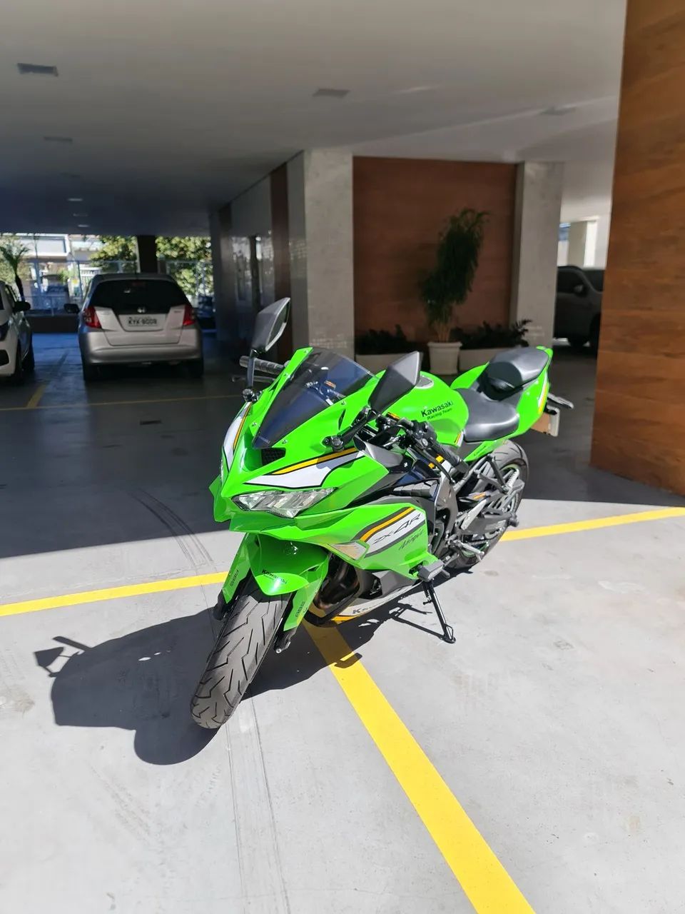 Kawasaki Zx-4r 2025 - 1447668622 | OLX