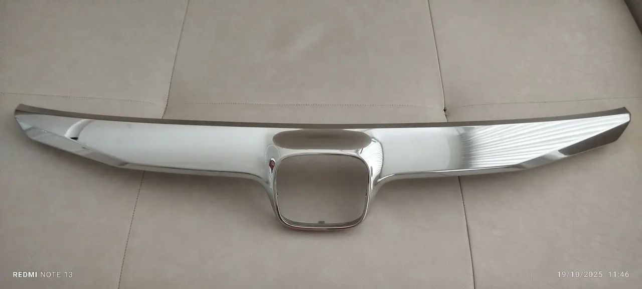 Friso da Grade Honda Civic 2008 - Foto 2