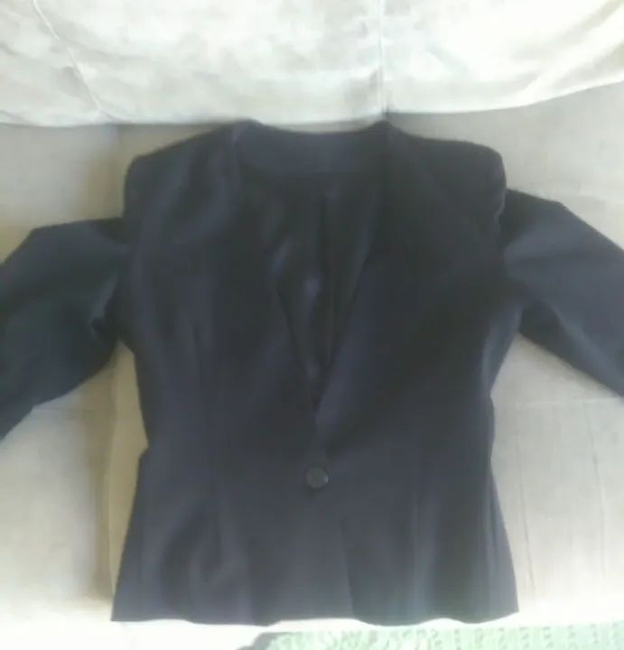  Blazer e calça social feminina pouco uso.