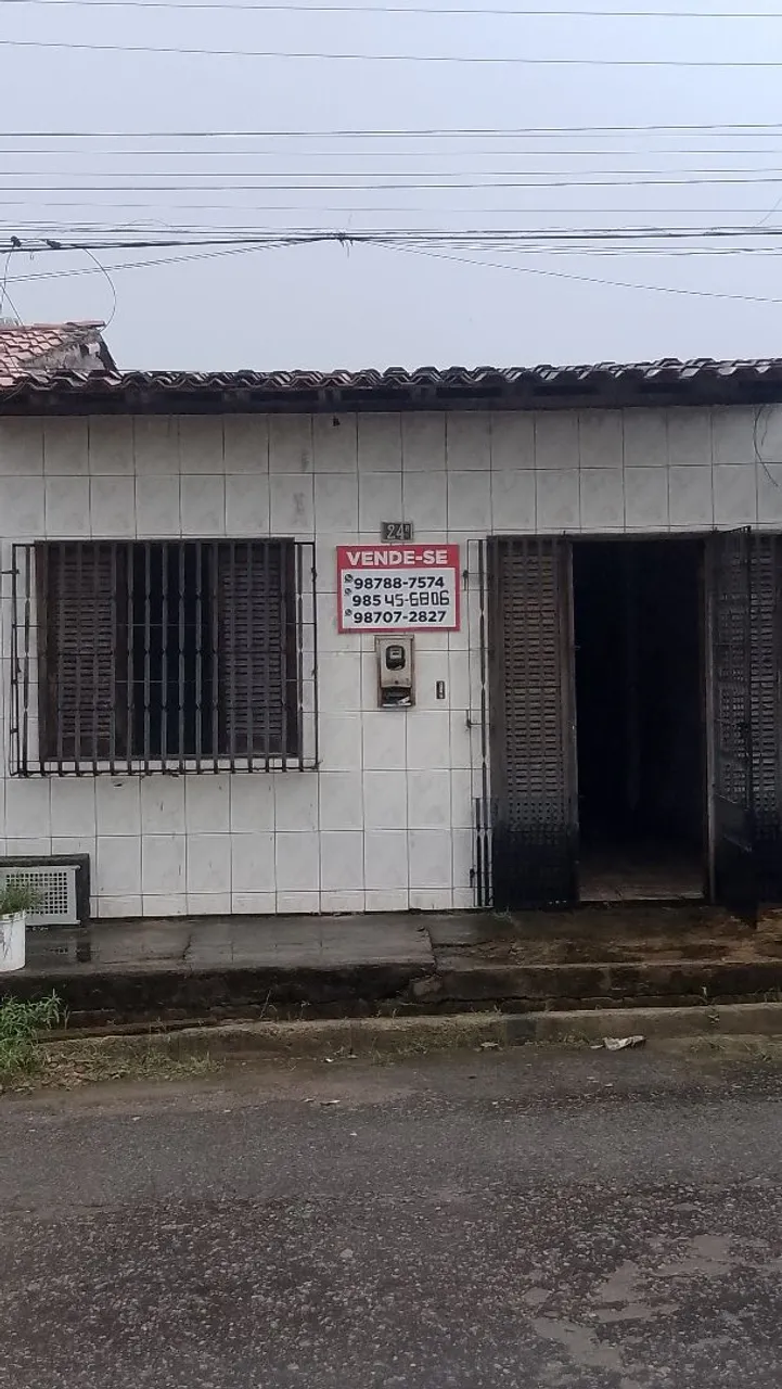 VENDO CADA NA VILA FLAMENGO 90.000