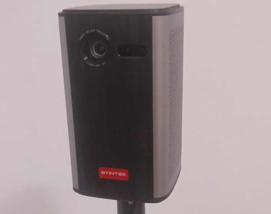 Projetor Portátil BYINTEK P70 e  Tela De Projeção Mapa Dual Cine 90 Polegadas <br> - Foto 4