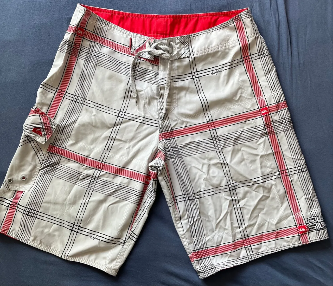 Bermuda Quiksilver TAM G ( 90 cm de cintura)