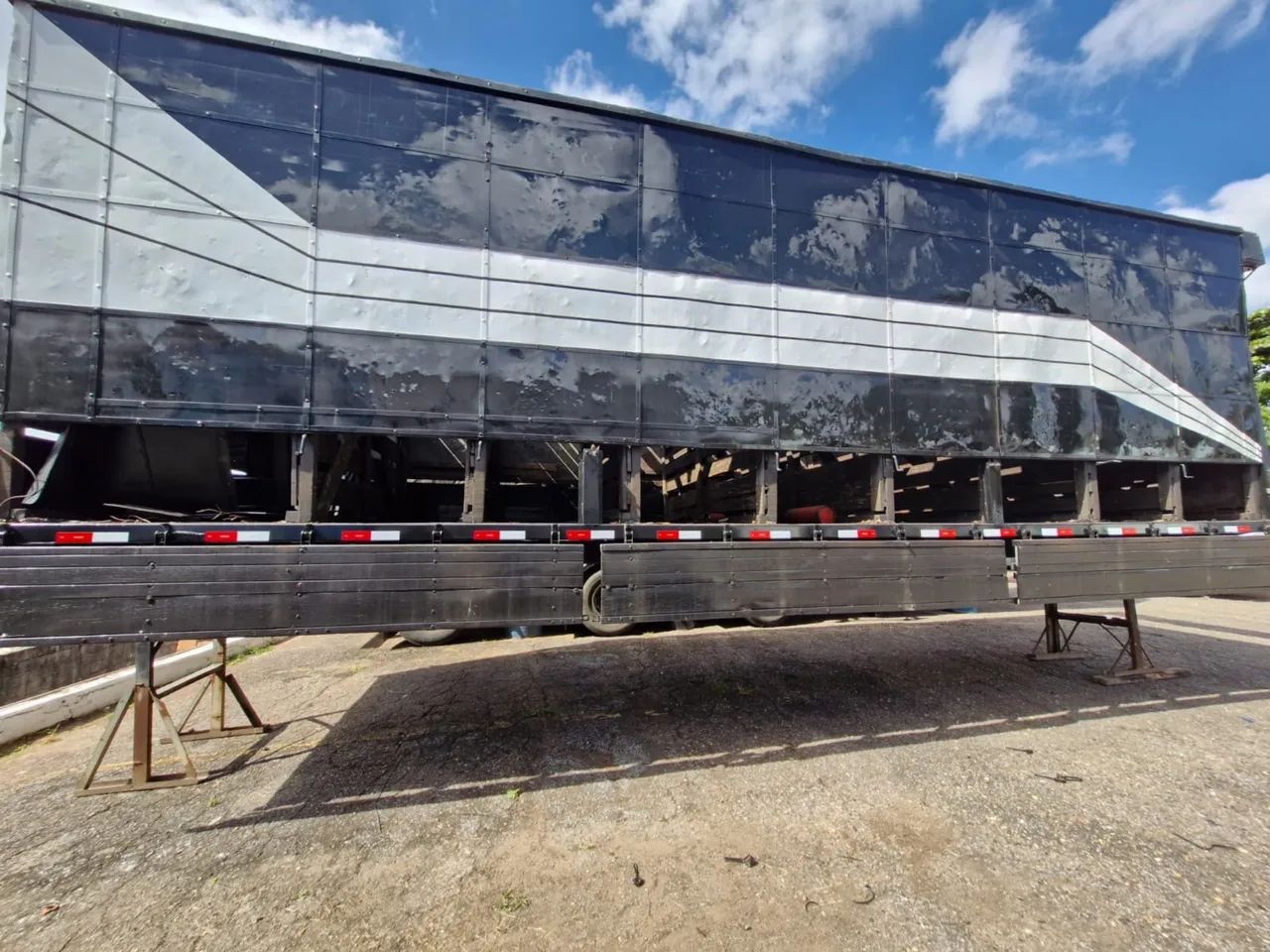 Carroceria Gaiola De Carvão Galego Ano 2017 9,50 Metros - Foto 2