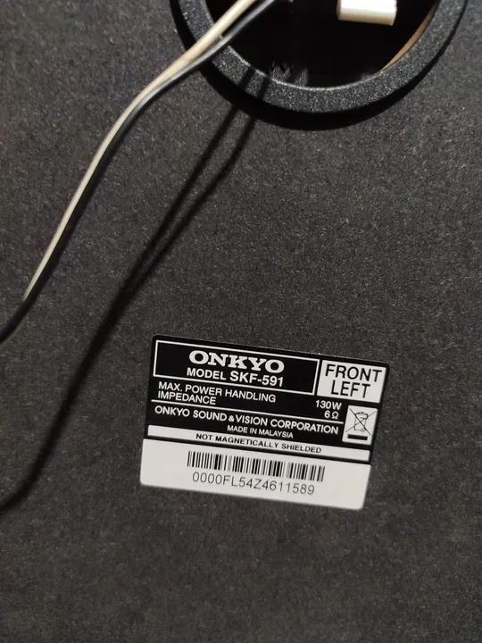 Par de Caixas Onkyo SKF 591  em ótimo estado - Foto 4