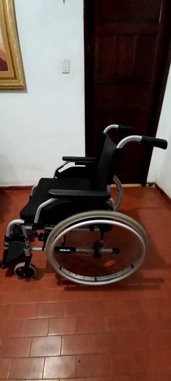 Cadeira hospitalar  - Foto 4
