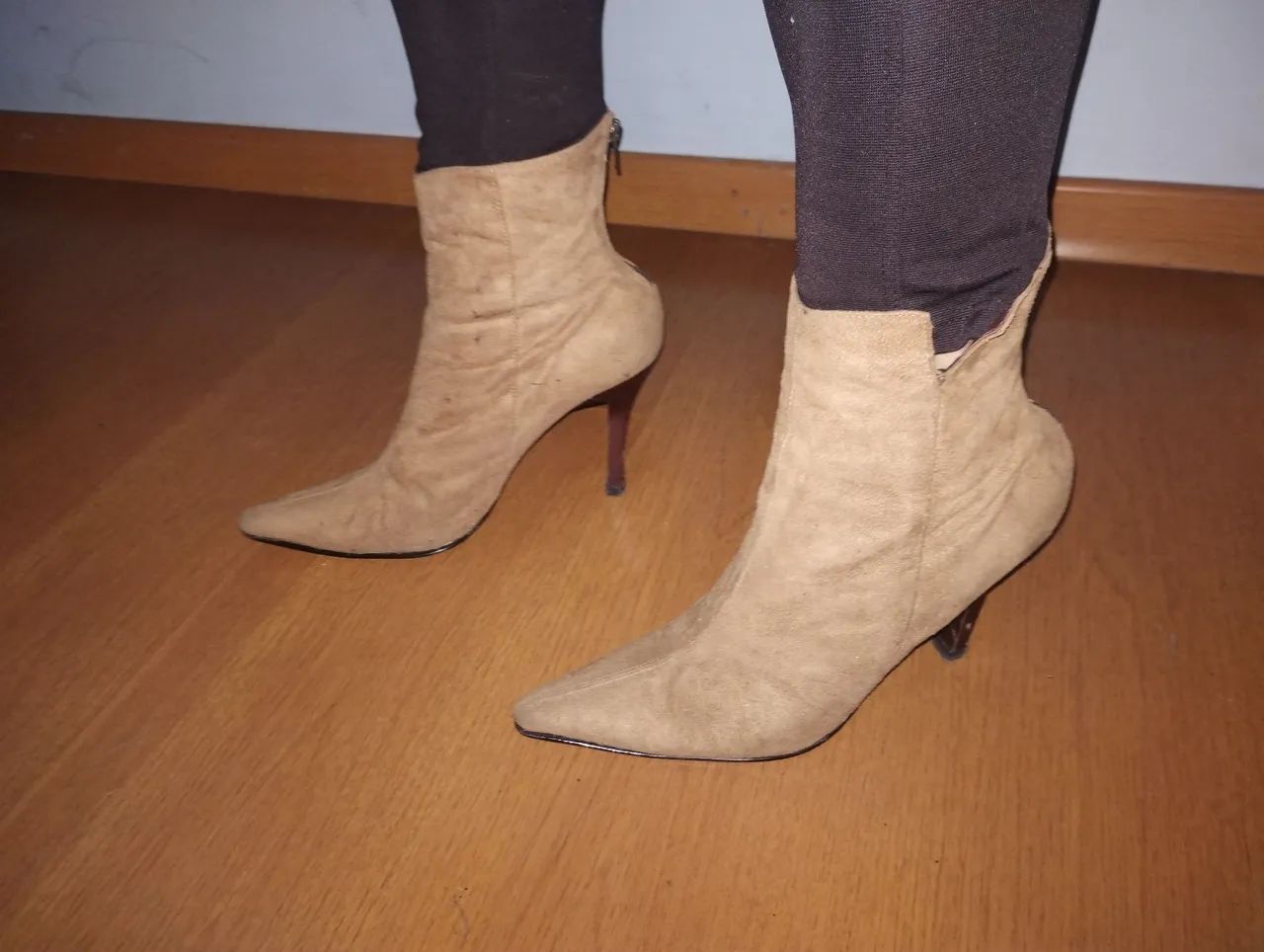 Botas de Salto Amarelas - Foto 4