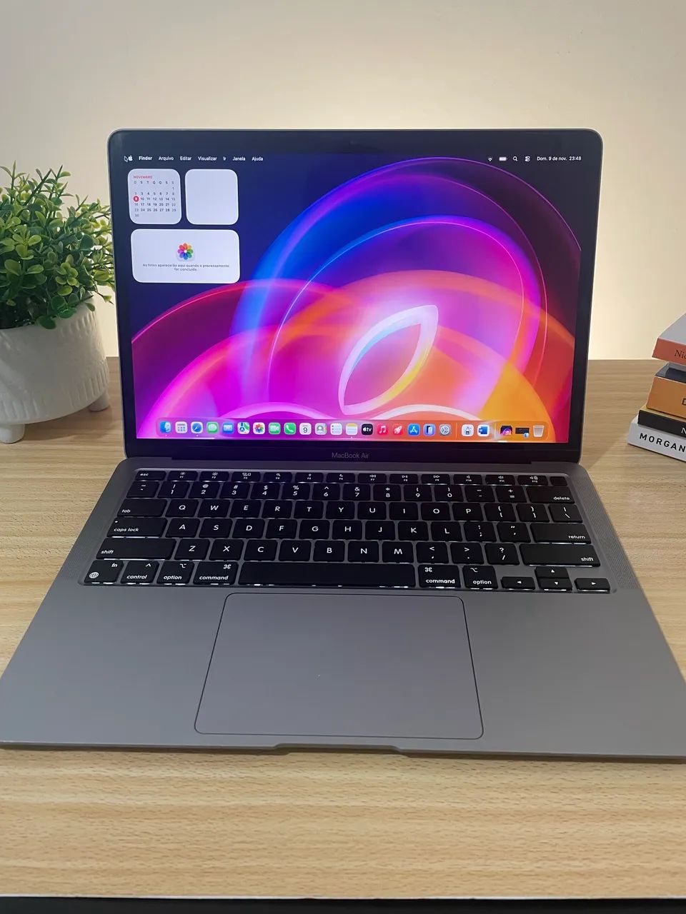 MacBook Air 2020 M1 - 8GB RAM / 256GB SSD - Lindo! - Notebooks